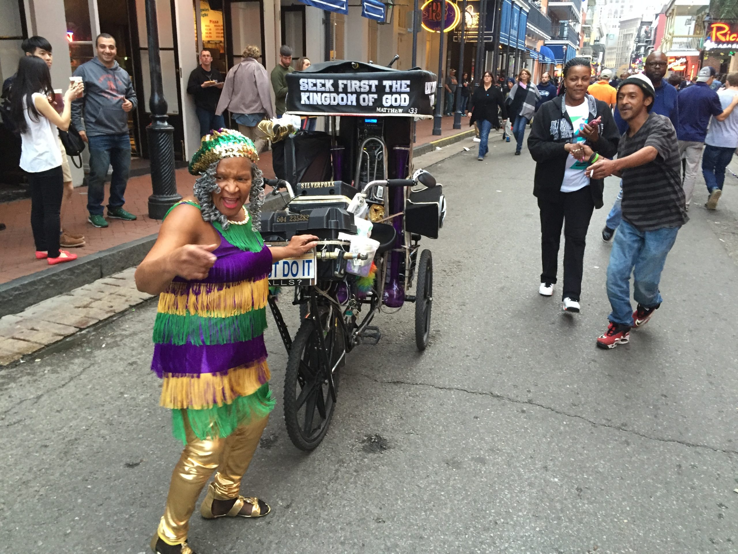 The Mardi Gras 2023 season begins with the saintly Joan of Arc parade